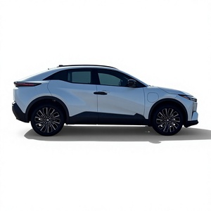Toyota C-HR XSE 3.0L Automático 2026, Color Naranja, Asientos de Cuero VIP, Techo Estrellado, Faros LED/Xenón, en Venta - Product Image 1