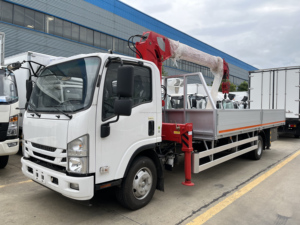 Grue télescopique montée sur camion avec benne de chargement en aluminium léger à côtés rabattables - Product Image 4