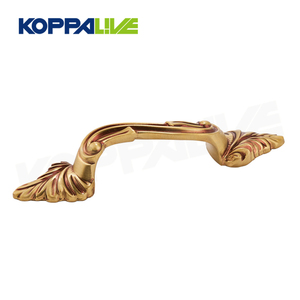 Koppalive-Tiradores de <span class=keywords><strong>puerta</strong></span> de <span class=keywords><strong>armario</strong></span> de lujo de latón macizo de estilo europeo, tiradores de <span class=keywords><strong>armario</strong></span> de vino de TV blanco industrial - Product Image 6