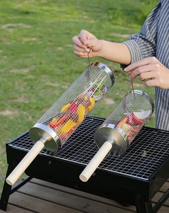 Cesta de <span class=keywords><strong>barbacoa</strong></span> rodante de acero inoxidable con mango de madera para exteriores, accesorios de camping, <span class=keywords><strong>herramientas</strong></span> para parrilla de barril - Product Image 3
