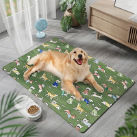 Coussin de refroidissement pour chien, toutes saisons, été, matelas pour chien, maintien au frais, tapis de lit avec fibre de viscose, forme carrée, motif de dessin animé