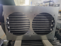 Échangeur de chaleur à microcanaux en aluminium (MCHX) comme condenseur évaporateur dans une pompe à chaleur double source fonctionnant avec du R32 respectueux de l'environnement