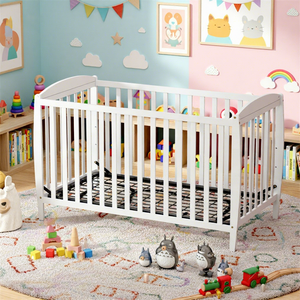 Lit bébé en bois réglable de haute qualité, nouveau style, convertible en canapé-lit, hauteur réglable sur 4 niveaux - Product Image 1