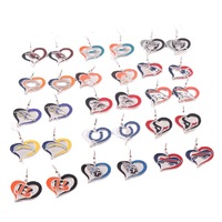 Pendientes con Logotipo de los 32 Equipos Deportivos de la Serie Cowboys Steelers Pirates Seahawks, en Forma de Corazón, con Baño de Aleación y Efecto Gota de Aceite