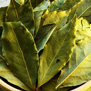 Vendita all'ingrosso singole spezie foglie di <span class=keywords><strong>alloro</strong></span> <span class=keywords><strong>foglia</strong></span> di <span class=keywords><strong>alloro</strong></span> naturalmente secca - Product Image 2