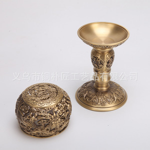 Une paire d'encensoirs antiques en bronze doré, représentant un dragon et un phénix, fabriqués à la main en bronze, vendus dans le cadre de la culture et de la créativité. - Product Image 3