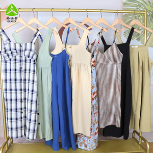 Faldas Usadas de Verano para Mujer, 90% Limpias, Nuevas, al por Mayor, Precio Bajo, Mezcla de Poliéster/Algodón, Tallas Variadas - Product Image 3