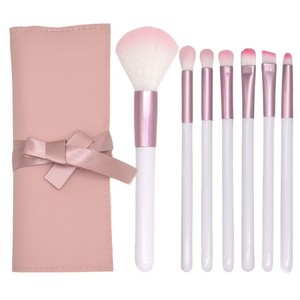 Juego <span class=keywords><strong>de</strong></span> <span class=keywords><strong>Brochas</strong></span> <span class=keywords><strong>de</strong></span> <span class=keywords><strong>Maquillaje</strong></span> <span class=keywords><strong>al</strong></span> <span class=keywords><strong>Por</strong></span> <span class=keywords><strong>Mayor</strong></span> a Precio <span class=keywords><strong>de</strong></span> Fábrica, Set <span class=keywords><strong>de</strong></span> Regalo <span class=keywords><strong>de</strong></span> Herramientas Cosméticas con Bolsa, <span class=keywords><strong>Brochas</strong></span> <span class=keywords><strong>de</strong></span> <span class=keywords><strong>Maquillaje</strong></span> Premium - Product Image 2