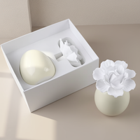 Diffuseur de parfum d'ambiance de luxe en gros pour la maison, diffuseur à bâtonnets d'huiles essentielles, fleur en céramique parfumée, désodorisant en plâtre aromatique