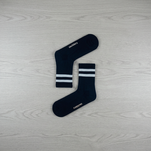 Chaussettes de sport noires à double rayure blanche en tissu tissé TR, silhouette moyenne, motif coloré, pour un style de vie actif - Product Image 2