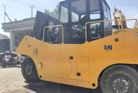 Rouleau compresseur à pneus en caoutchouc XCMG 16 tonnes / Compacteur YL16 pour la construction routière
