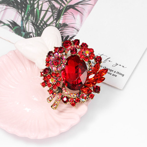 Fábrica de Joyería Weiman, Gran Stock, Broches de Cristal Rojo Chapados en Oro <span class=keywords><strong>Vintage</strong></span> - Product Image 3