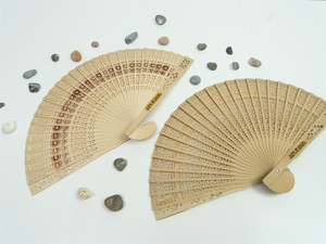 Ventiladores de Bambú de Madera para <span class=keywords><strong>Boda</strong></span>, Personalizados con Grabado en Forma de Corazón, Ecológicos, Regalos de <span class=keywords><strong>Boda</strong></span>, Venta Caliente - Product Image 5