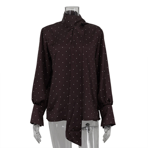 2025 autunno <span class=keywords><strong>Beige</strong></span> in raso a maniche lunghe da <span class=keywords><strong>donna</strong></span> eleganti camicette da <span class=keywords><strong>donna</strong></span> a pois con cravatta a maglia camicetta bianca con punti neri - Product Image 5