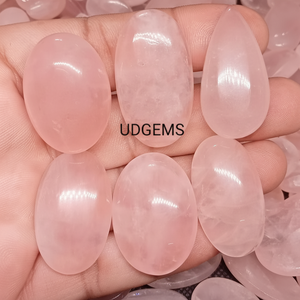 Pierre précieuse polie naturelle de pierre de cristal de quartz rose pour des bijoux et la guérison - Product Image 1