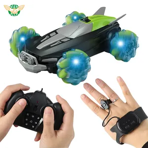 2.4G 4WD Spraying Remote Control Lateral Stunt Car Battery Unisex Multi-function RC Car Hobby Blue Green for kids toys