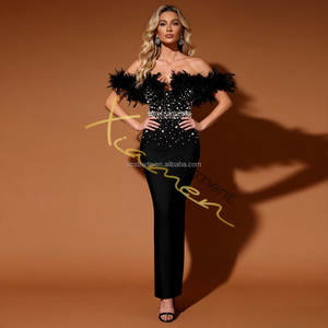 <span class=keywords><strong>Robe</strong></span> <span class=keywords><strong>de</strong></span> <span class=keywords><strong>soirée</strong></span> maxi chic modeste en bandage noir avec garniture en plumes <span class=keywords><strong>de</strong></span> luxe fabriquée par Ocstrade, ornée <span class=keywords><strong>de</strong></span> perles brillantes - Product Image 2