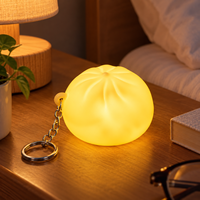 Porte-clés en silicone souple Bao Bun avec lumière jaune chaude