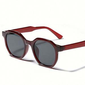 Lunettes de soleil carrées tendance vintage 2022 pour hommes et femmes, montures transparentes beige thé, petites lunettes de soleil polygonales - Product Image 1