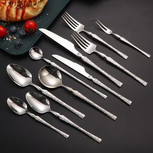 Juego de cubiertos de acero inoxidable 304 con diseño de corteza, cuchillo y tenedor para postre/bistec occidental, diseño de cintura - Product Image 2