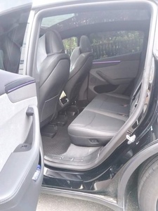 รถยนต์<span class=keywords><strong>มือ</strong></span><span class=keywords><strong>สอง</strong></span> Tesla Model Y ปี 2026 รถยนต์ไฟฟ้า SUV พวงมาลัยซ้าย <span class=keywords><strong>ส</strong></span>ีเดิมจากโรงงาน ไมล์น้อย พร้อมส่ง FOB - Product Image 5