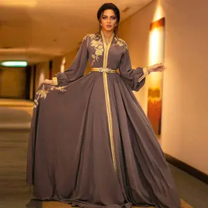 NC M20239 새로운 공장 공급 이슬람 여성의 긴팔 빈티지 스타일 인쇄 대형 스윙 스커트 국가 스타일 파티 드레스
