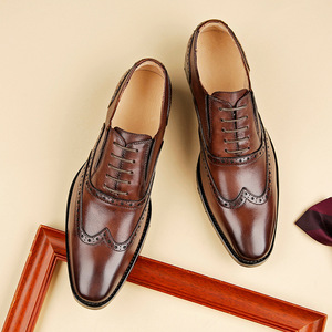 Chaussures habillées élégantes pour hommes en cuir de vache véritable, style brogue derby, faites à la main, à bout pointu et semelle plate - Product Image 6