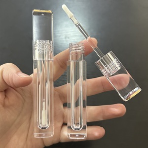 ISMAN - Tubo de Brillo Labial Cuadrado de 4.5 ml con Tapa Dorada, Envase Transparente para Brillo Labial, Botella con Aplicador Transparente y Logotipo Personalizado - Product Image 1