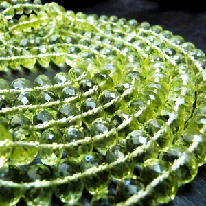 Cuarzo Verde Natural Facetado en Forma de Rondelle de 7-8 mm, Hilo de 13 Pulgadas - Product Image 1