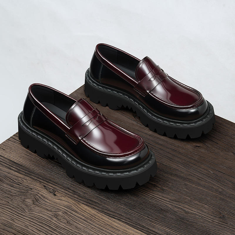 สีแดงไวน์