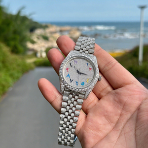 Reloj de Pulsera 360 Blinding Fashion Bust con Caja de Cristal de Zafiro Completamente Adornada, Correa de Diamantes Mecánica, Esfera Clásica con Fecha, Ideal para la Alfombra Roja - Product Image 6