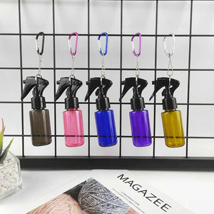 Bouteille pulvérisateur à gâchette en plastique PET de 60 ml avec crochet pour soins personnels, mini bouteilles pulvérisatrices portables - Product Image 1