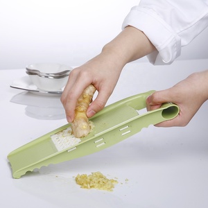 Trancheuse manuelle en plastique <span class=keywords><strong>multi</strong></span>-merveille Mandoline manuelle Coupe-légumes julienne Coupe-fruits avec 5 lames pour la cuisine - Product Image 6