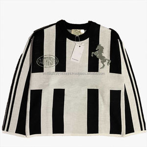 Suéter de punto cálido para mujer, estilo vintage, holgado, con estampado vertical, cuello redondo, informal y a la moda - Product Image 3