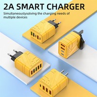 Pengisi Daya Dinding USB 12W Gaya Mecha Warna Kuning Port USB-A/USB-C Pengisian Cepat untuk Ponsel Tablet Colokan EU/US/UK Ramah Lingkungan