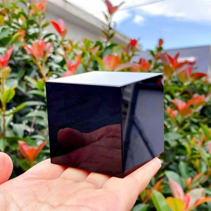Cubo de Obsidiana Negra Natural Pulida al por Mayor, Piedra de Cristal de Reiki Curativa para Decoración del Hogar y Colección - Product Image 1