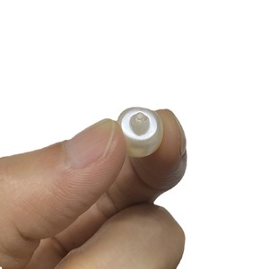 ลูกปัดมุกสีขาวมันวาวทรงกลมแบบกระจายสำหรับเสื้อผ้าและเครื่องประดับ - Product Image 5