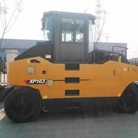 Compacteur pneumatique XP163 de 16 tonnes pour parking et piste d'aéroport