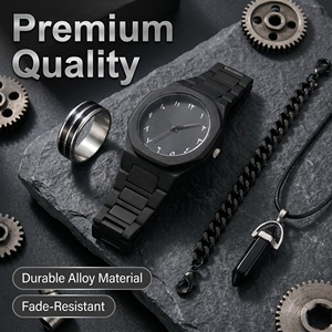 Set Regalo Lunaire da Uomo 5 Pezzi: Orologio Nero, Anello, Bracciale a Catena Cubana, Collana Gotica, Kit Accessori Punk Streetwear <span class=keywords><strong>per</strong></span> <span class=keywords><strong>Lui</strong></span> - Product Image 2