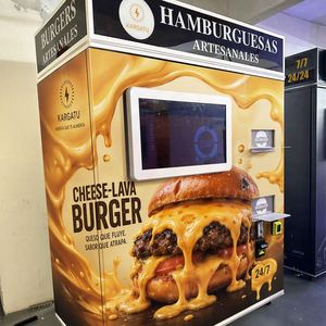 Distributeur automatique de hamburgers en acier inoxydable avec écran publicitaire LCD, service rapide, économie de main-d'œuvre - Product Image 1