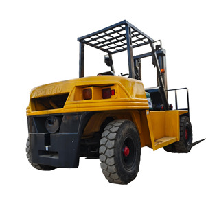 รถยกดีเซล Komatsu FD70 มือสองจากญี่ปุ่น ขนาด 7 ตัน พร้อมไฮดรอลิกไซด์ชิฟเตอร์ ยางตัน เสากระโดงสองตอน มีสินค้าในสต็อก - Product Image 1