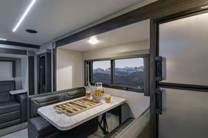 Camper Bigfoot per Camion con Cassone Corto, Adatto a <span class=keywords><strong>Ford</strong></span> <span class=keywords><strong>Ranger</strong></span> di Medie Dimensioni, <span class=keywords><strong>Pickup</strong></span> da Una Tonnellata con Cassone Lungo e Slide Out - Product Image 6