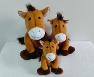 Плюшевая игрушка ручной работы в виде скачущей лошади - Product Image 1