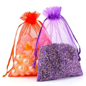 שקיות מתנה מארגנזה צבעוניות - שקיות שקופות וקלות משקל לחתונה, תכשיטים, ממתקים ויצירה - Product Image 3