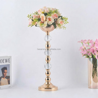 Vases à fleurs en métal doré avec perles de cristal, grands supports de centre de table pour mariage, réception, fête, décoration d'événements