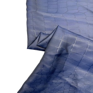 Tissu en similicuir uni non extensible 100% polyester pour vêtements de filles, robes, shorts et accessoires pour sacs - Product Image 6