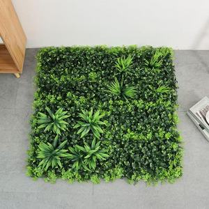 แผงต้นไม้ประดิษฐ์สำหรับตกแต่งผนังภายนอกอาคาร  ใบไม้ปลอมแบบแขวน - Product Image 1