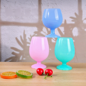 Copas de Vino de Silicona Personalizadas al por Mayor, OEM ODM, Anti-Caída, Reutilizables, con Tallo, Irrompibles, para Exteriores - Product Image 2