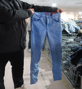 Jeans Americanos Usados a Precios Accesibles para Mujer, Pantalones Vaqueros <span class=keywords><strong>Vintage</strong></span> al por Mayor para Tiendas de <span class=keywords><strong>Segunda</strong></span> <span class=keywords><strong>Mano</strong></span>, Ropa Usada para Mujer - Product Image 2