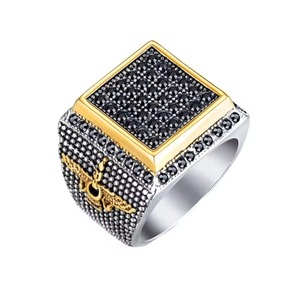 ZhuQian Großhandel Vergoldeter Edelstahl Zirkon-Cluster Herren Quadratische Ringe <span class=keywords><strong>Retro</strong></span> Adler Seitenanschauender Dominanter Persönlichkeitsring - Product Image 6